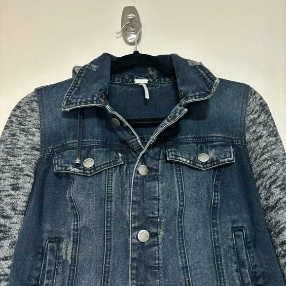 Free People Distressed Denim Jean Knit Sweatshirt Hoodie Jacket size XS - Picture 2 of 13